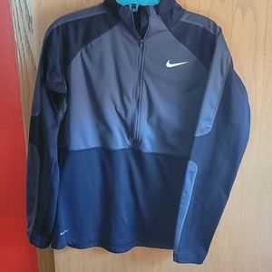 NIKE Dri fit pullover